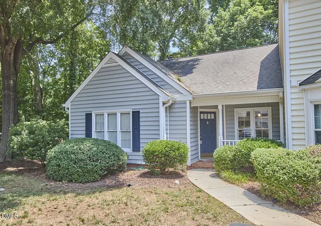 Homes for sale in Cary, NC | 108 Linville River Rd, Cary, NC 27511 | MLS# 10178892