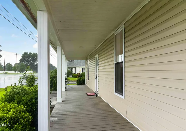3rd image of 2008 Downing St Sw, Wilson, NC 27893 | MLS# 10182346