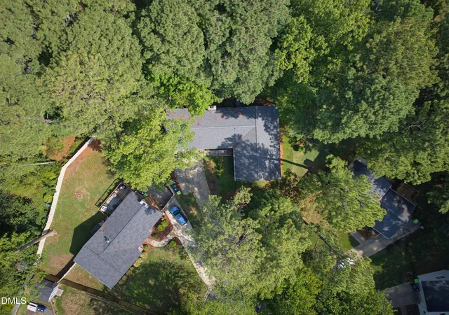 3rd image of 5209 Cabin Pl, Raleigh, NC 27609 | MLS# 10178742