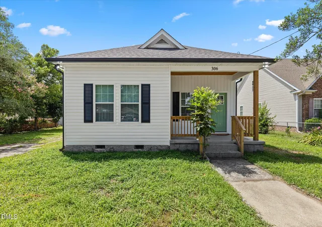 Photo 1 of Sale Pending at 306 Martin Luther King Jr Dr, Smithfield, NC 27577 | MLS# 10179846 | Listing updated on 2026-08-01