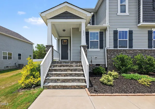 3rd image of 351 Fast Pitch Ln, Four Oaks, NC 27524 | MLS# 10178296