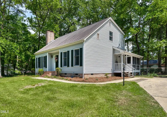 3rd image of 2909 Scuppernong Ln, Durham, NC 27703 | MLS# 10179098