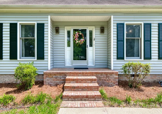 4th image of 2909 Scuppernong Ln, Durham, NC 27703 | MLS# 10179098