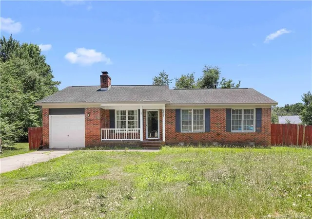 Photo 1 of Single family home for sale at 6808 Leeds Ct, Fayetteville, NC 28304 | MLS# 765164 | Listing updated on 2026-09-13