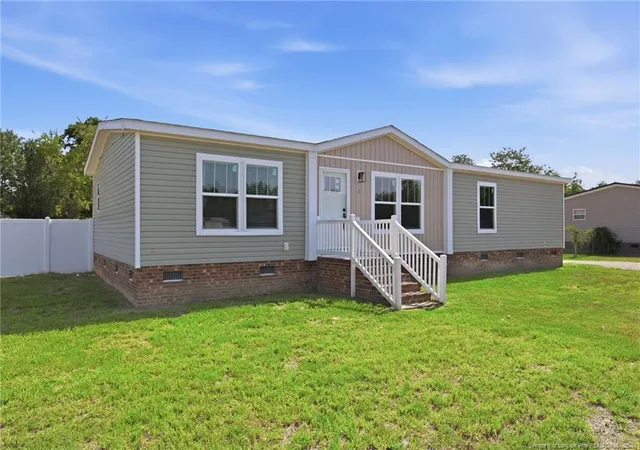 Homes for sale in Raeford, NC | 115 Mciver Rd, Raeford, NC 28376 | MLS# 765347