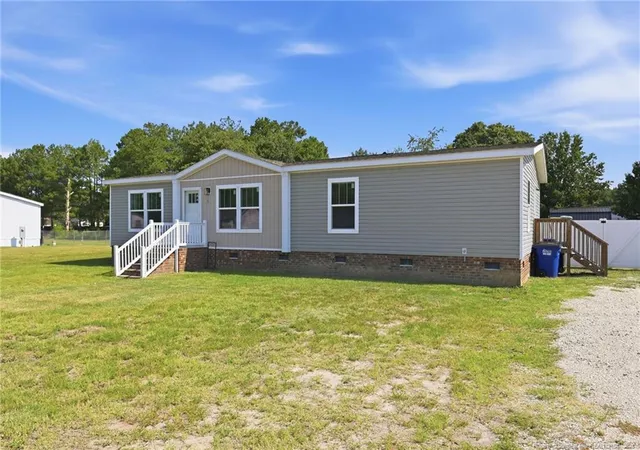Homes for sale in Raeford, NC | 115 Mciver Rd, Raeford, NC 28376 | MLS# 765347