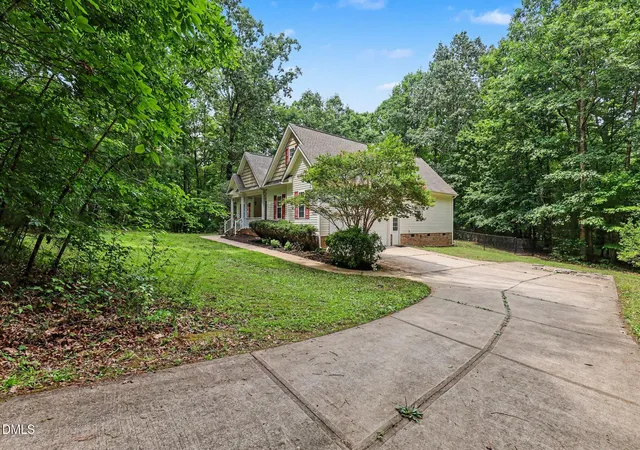 2nd image of 645 Timberlands Dr, Louisburg, NC 27549 | MLS# 10180432