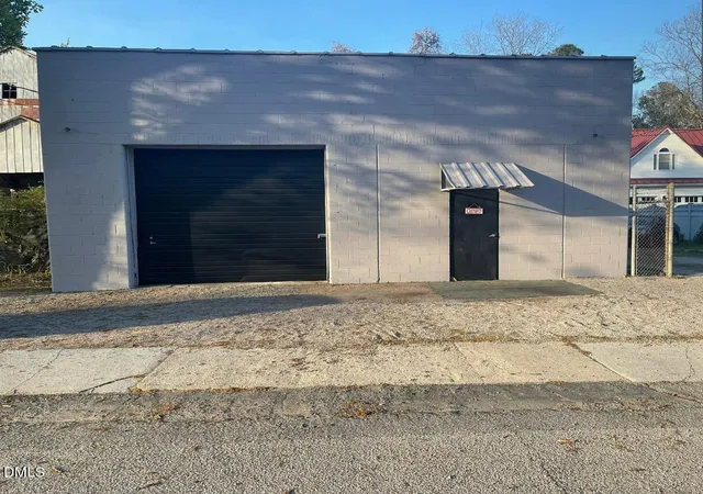 Homes for sale in Fremont, NC | 213 E Main St, Fremont, NC 27830 | MLS# 10178340