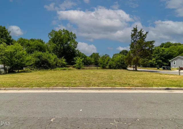 Homes for sale in Oxford, NC | 613 Broad St, Oxford, NC 27565 | MLS# 10178694