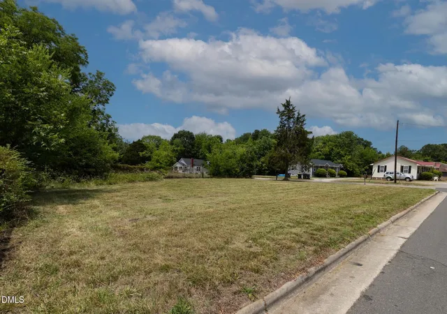 Homes for sale in Oxford, NC | 613 Broad St, Oxford, NC 27565 | MLS# 10178694