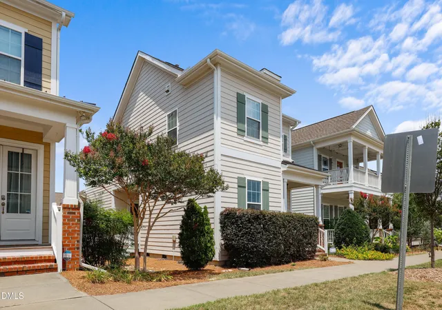 Photo 1 of Single family home for sale at 5333 Forsyth Park St, Raleigh, NC 27616 | MLS# 10178836 | Listing updated on 2026-10-05