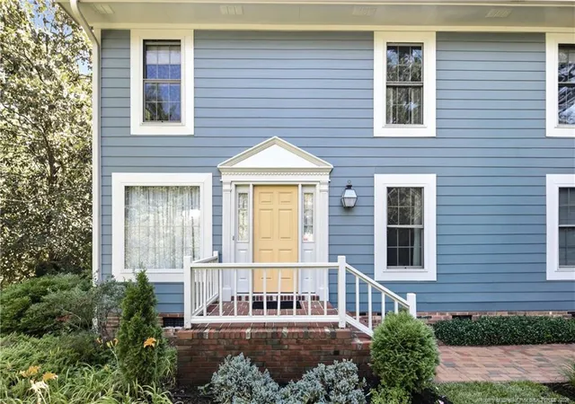 Photo 2 of Single family home for sale at 2006 Forest Hills Dr, Fayetteville, NC 28303 | MLS# 765369 | Listing updated on 2026-07-24
