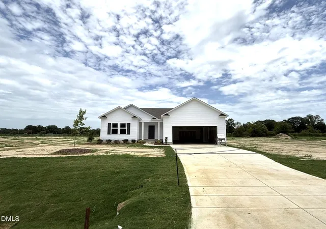 Photo 1 of Single family home for sale at 203 Barbour's Pl Dr, Four Oaks, NC 27524 | MLS# 10181946 | Listing updated on 2026-08-20