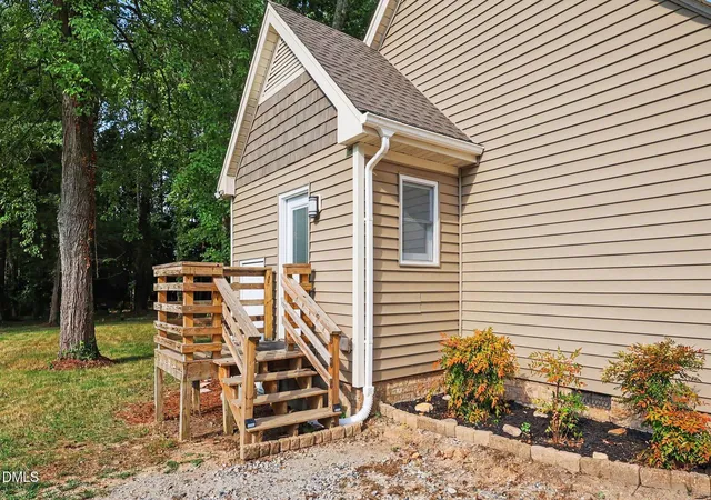 Photo 3 of Sale Pending at 930 Meadowbrook Dr, Garner, NC 27529 | MLS# 10178493 | Listing updated on 2026-08-29