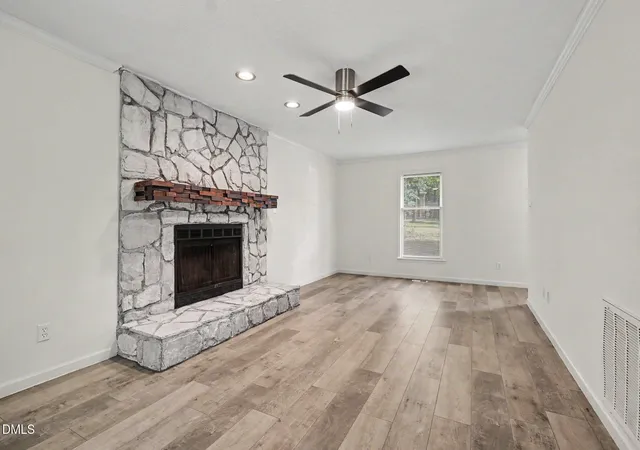 Photo 4 of Sale Pending at 930 Meadowbrook Dr, Garner, NC 27529 | MLS# 10178493 | Listing updated on 2026-08-29