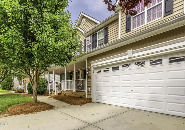 Homes for sale in Holly Springs, NC | 201 Quarryrock Rd, Holly Springs, NC 27540 | MLS# 10178381