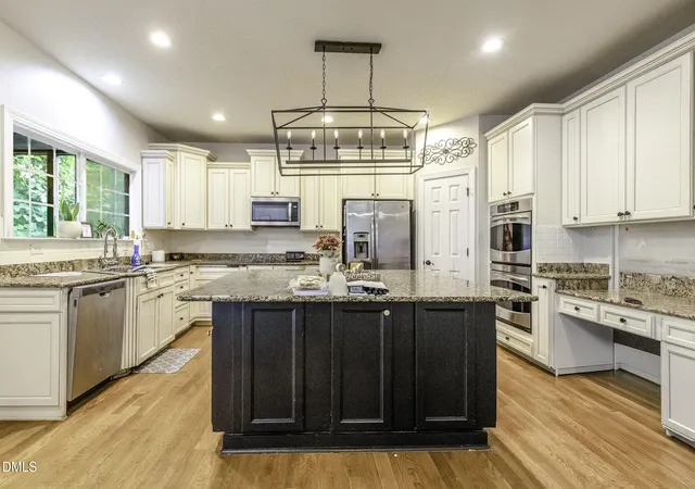 Homes for sale in Holly Springs, NC | 201 Quarryrock Rd, Holly Springs, NC 27540 | MLS# 10178381