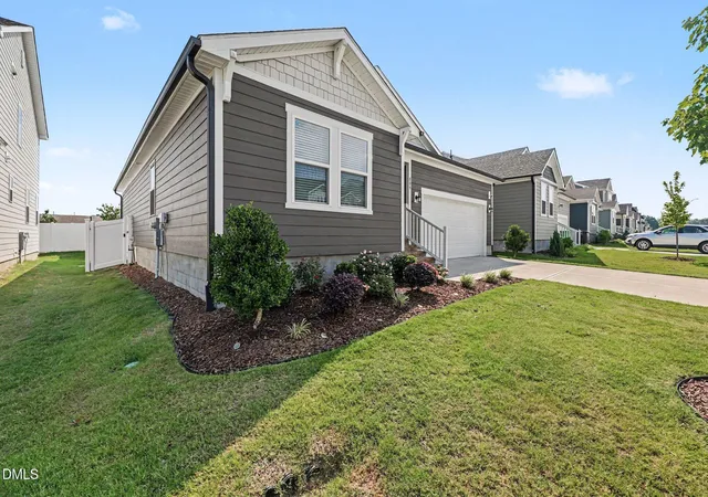3rd image of 809 Emmer St, Rolesville, NC 27571 | MLS# 10179213