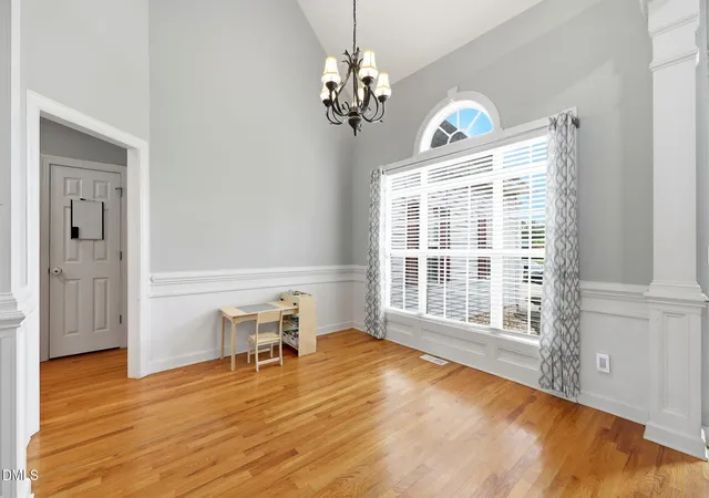 Photo 4 of Single family home for sale at 166 Creekwood Cir, Smithfield, NC 27577 | MLS# 10180129 | Listing updated on 2026-10-04