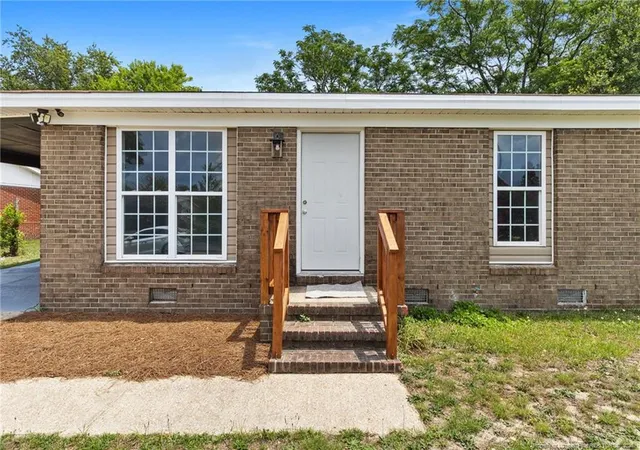 Photo 4 of Sale Pending at 5706 Demarest Ct, Fayetteville, NC 28311 | MLS# 765263 | Listing updated on 2026-07-24