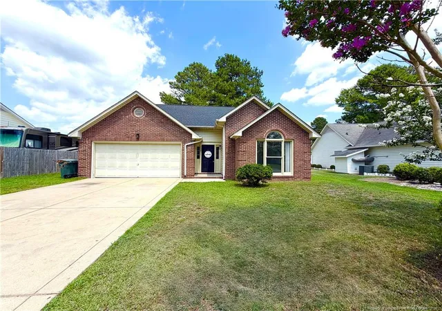 1st image of 4229 Buckhurst Dr, Hope Mills, NC 28348 | MLS# 765533