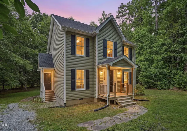 2nd image of 3012 Prophet Dr, Hillsborough, NC 27278 | MLS# 10178877