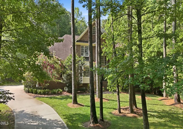 Photo 4 of Sale Pending at 7200 Mira Mar Pl, Wake Forest, NC 27587 | MLS# 10178715 | Listing updated on 2026-08-26
