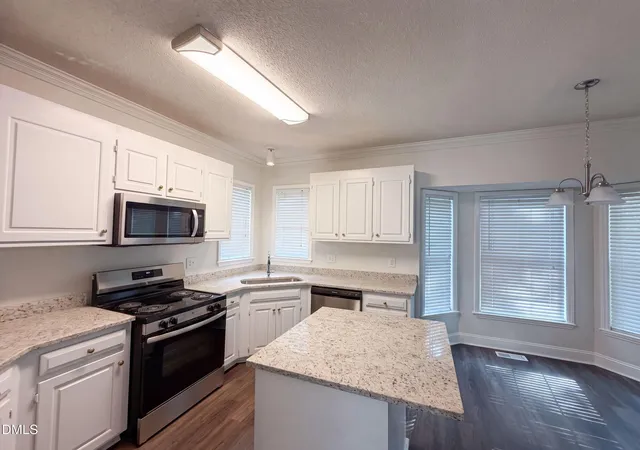 2nd image of 6113 Remington Lake Dr, Raleigh, NC 27616 | MLS# 10178419