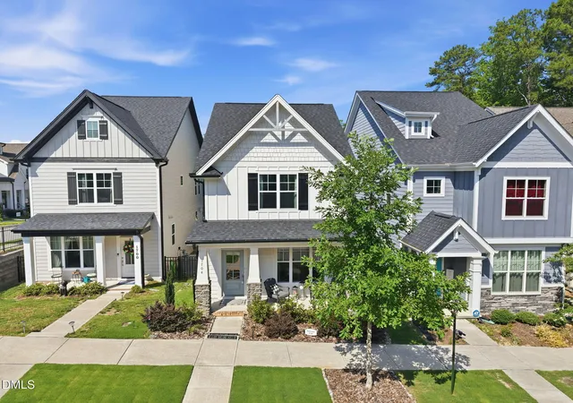 Homes for sale in Wake Forest, NC | 1704 Glazebrook Dr, Wake Forest, NC 27587 | MLS# 10178901