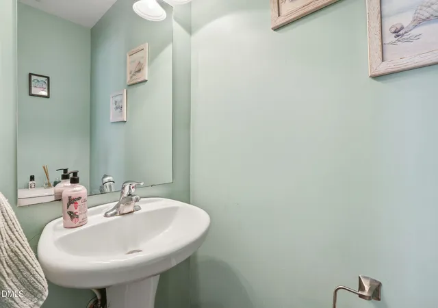 Photo 4 of Single family home for sale at 419 Ganyard Farm Way, Durham, NC 27703 | MLS# 10179438 | Listing updated on 2026-09-17