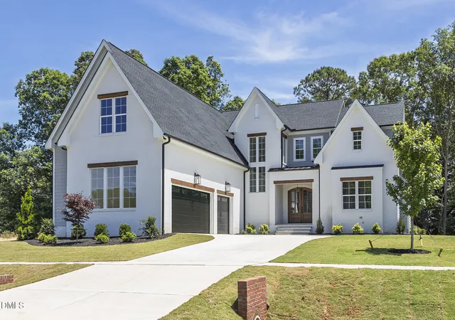 Photo 2 of Sale Pending at 300 Meadow Walk Dr, Fuquay Varina, NC 27526 | MLS# 10178456 | Listing updated on 2026-09-18