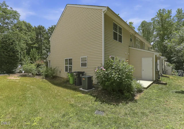 Homes for sale in Apex, NC | 228 Harbor Haven Dr, Apex, NC 27502 | MLS# 10179328
