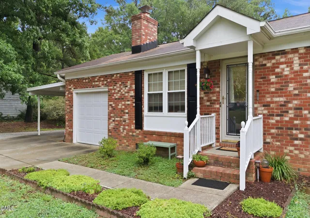 Photo 2 of Single family home for sale at 2744 Brantley Dr, Apex, NC 27539 | MLS# 10180608 | Listing updated on 2026-09-04