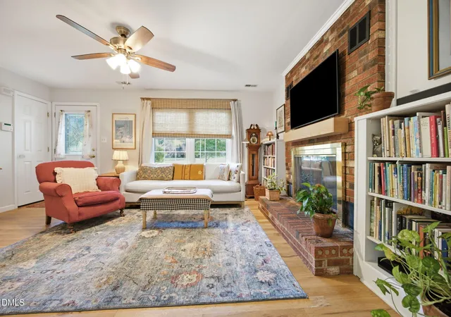 Photo 4 of Single family home for sale at 2744 Brantley Dr, Apex, NC 27539 | MLS# 10180608 | Listing updated on 2026-09-04