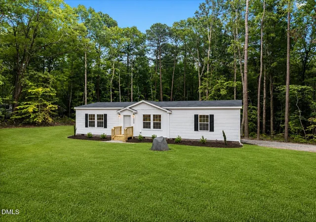 2nd image of 2558 Buckingham Dr, Franklinton, NC 27525 | MLS# 10183301