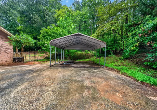 53rd image of 1110 Sandlewood Dr, Durham, NC 27712 | MLS# 10184569