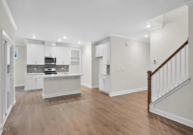 3rd image of 5020 Dezola St, Apex, NC 27539 | MLS# 10178479