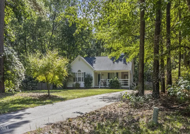 Homes for sale in Clayton, NC | 116 Drew Ct, Clayton, NC 27520 | MLS# 10179027