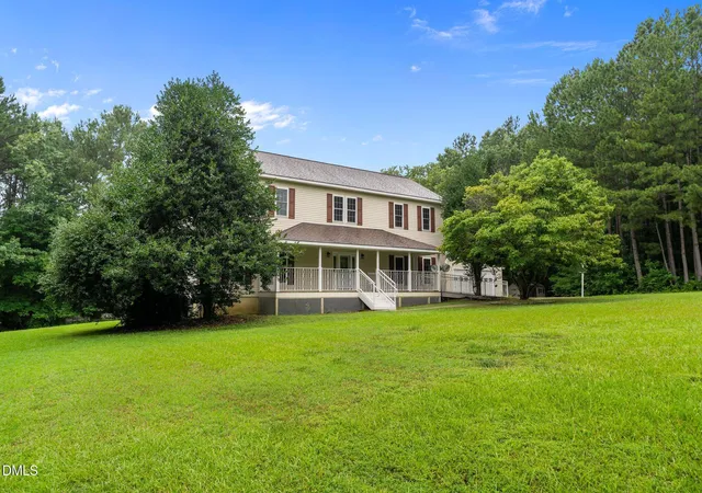 2nd image of 431 Patterson Ridge Ln, Sanford, NC 27330 | MLS# 10178583