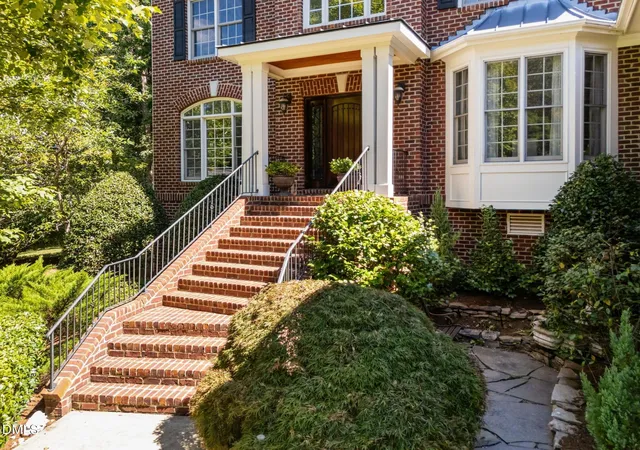 2nd image of 3901 Orchard Point Ct, Apex, NC 27539 | MLS# 10178598