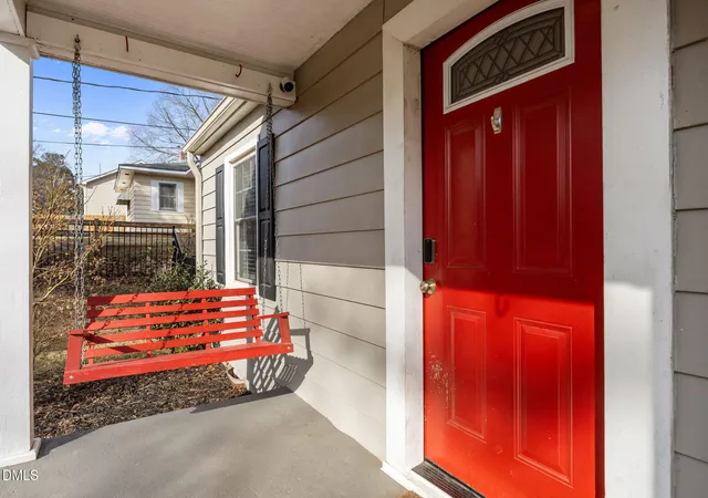 Photo 3 of Sale Pending at 212 Southerland St, Durham, NC 27703 | MLS# 10178599 | Listing updated on 2026-09-18