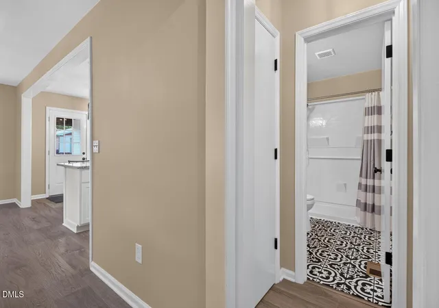 5th image of 539 Riddle Ave, Hillsborough, NC 27278 | MLS# 10179411