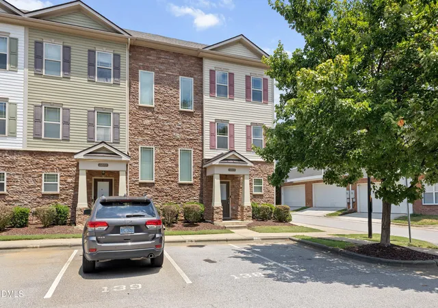 Photo 3 of Townhouse for sale at 3820 Amelia Park Dr, Raleigh, NC 27606 | MLS# 10178724 | Listing updated on 2026-09-04