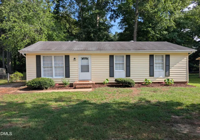 Homes for sale in Zebulon, NC | 118 E Mciver St, Zebulon, NC 27597 | MLS# 10178784