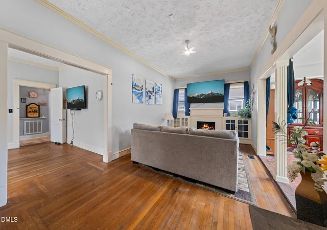 Photo 3 of Sale Pending at 307 W Canary St, Dunn, NC 28334 | MLS# 10178753 | Listing updated on 2026-10-07
