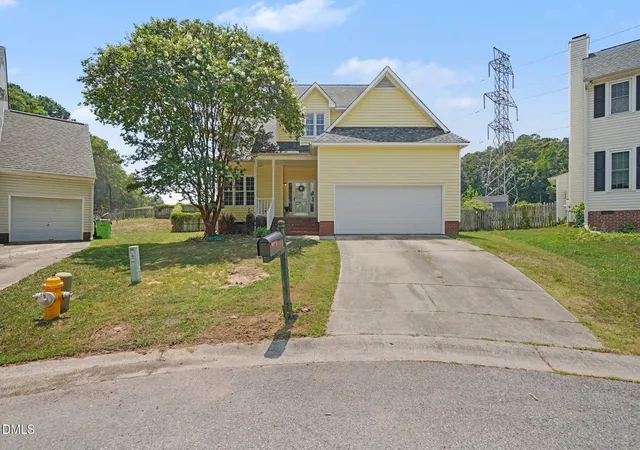 2nd image of 1900 Jupiter Hills Ct, Raleigh, NC 27604 | MLS# 10178682
