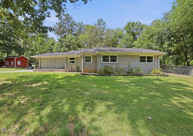 Homes for sale in Graham, NC | 5931 N Nc 87, Graham, NC 27253 | MLS# 10178878