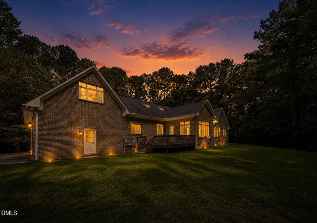 Photo 2 of Single family home for sale at 1021 Reaves Dr, Chapel Hill, NC 27516 | MLS# 10179619 | Listing updated on 2026-08-26
