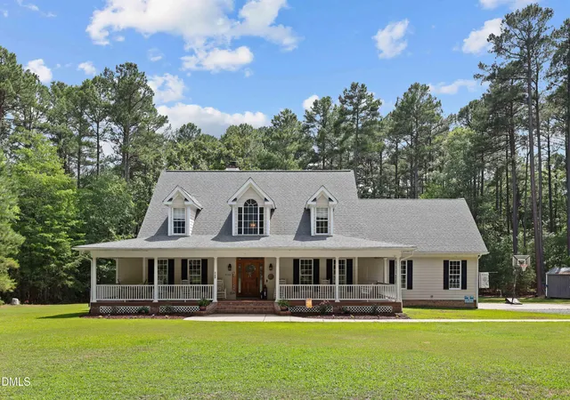 Photo 1 of Single family home for sale at 3108 Gait Way, Chapel Hill, NC 27516 | MLS# 10182318 | Listing updated on 2026-07-31