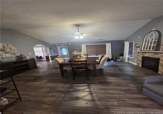 Photo 4 of Single family home for sale at 4611 Salem Prince Dr, Hope Mills, NC 28348 | MLS# 765535 | Listing updated on 2026-09-16